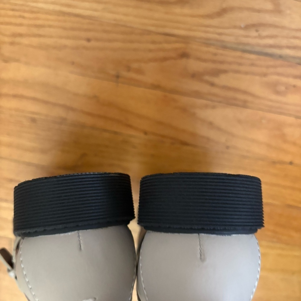 Zodiac Beige Loafers Size 9 - Picture 3 of 5